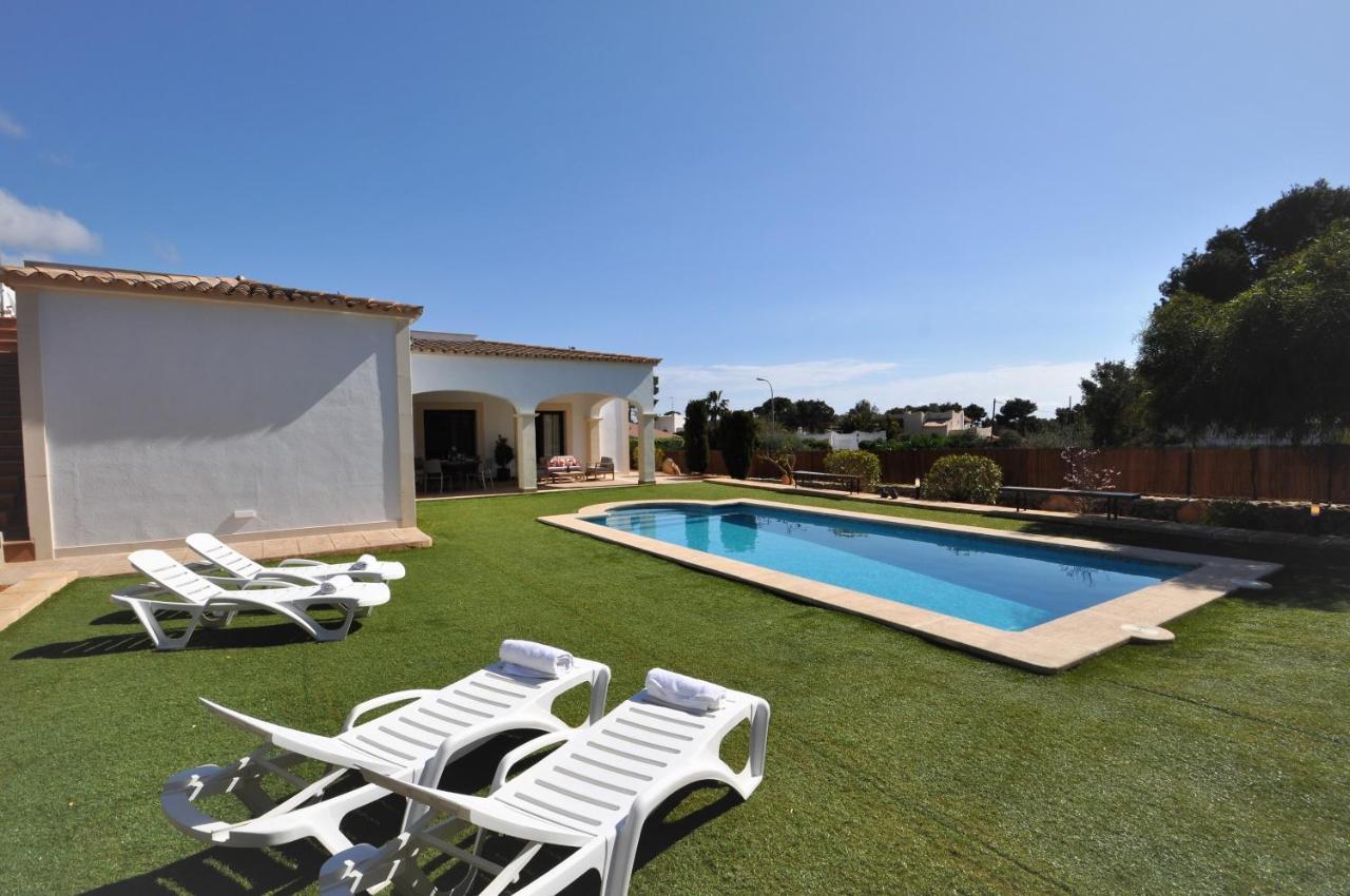 Monica En Ideal Familias- Mallorca Hébergement de vacances
